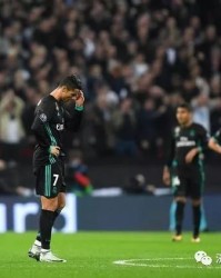  弗赖堡惨负弱旅跌至副班长  