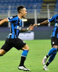  国际米兰门将低级失误导致欧联资格生变  