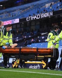  德布劳内助攻破英超纪录 丁丁社媒晒里程碑海报  