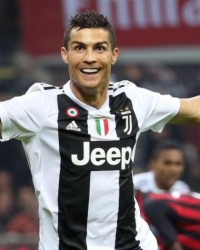  佛罗伦萨租借巴黎边锋，迪亚洛重返意甲  