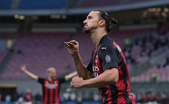  AC米兰德比惨败，皮奥利帅位告急  